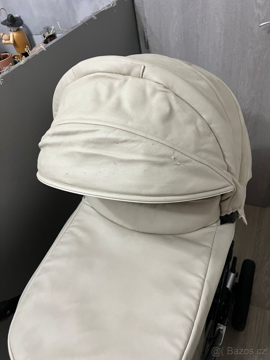 Kočárek Junama beige - 2