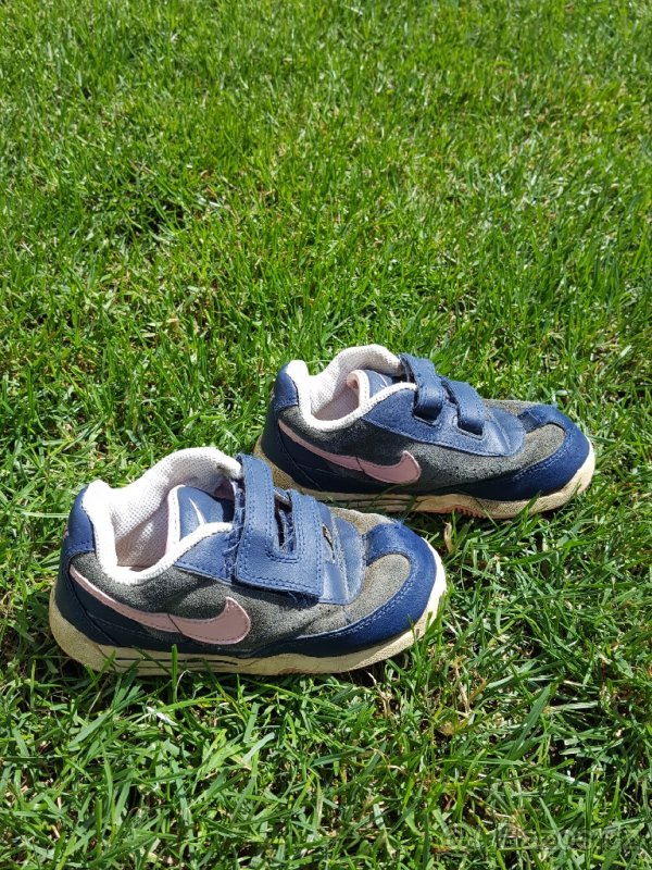 NIKE boty - vel. 26 - 2