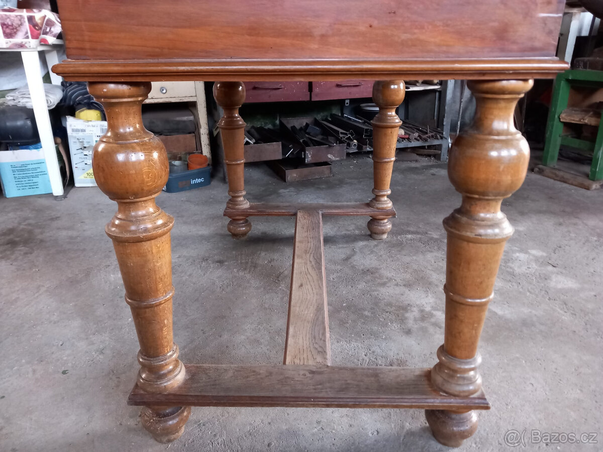 Stůl starý 90 let - zámecký ? - 2