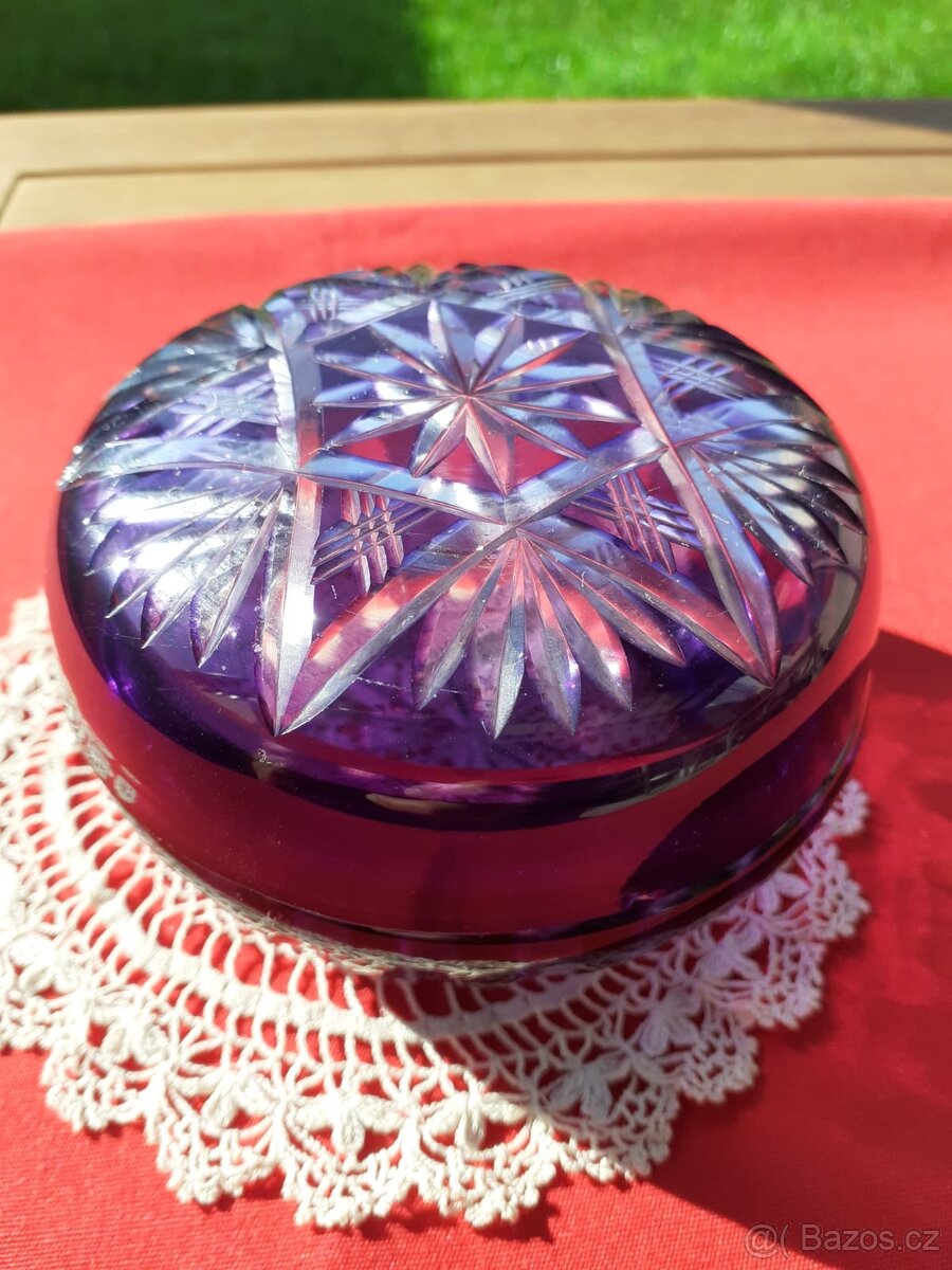 Dóza starožitná - 2