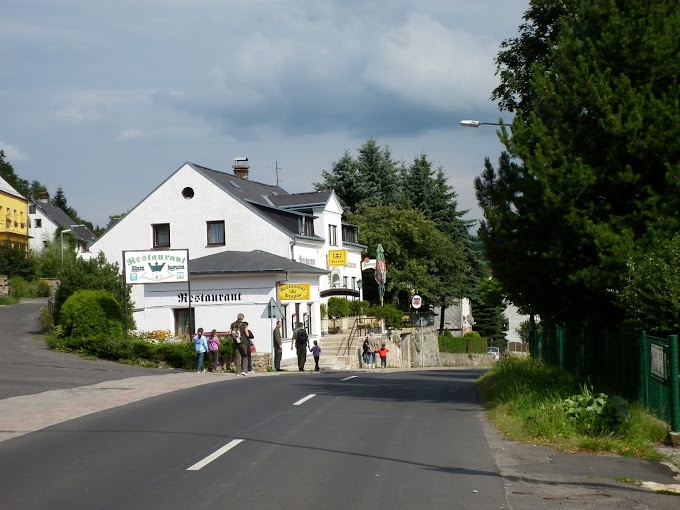 Pronájem penzionu s restaurací - Tisá, okr. Ústí n.L. - 2