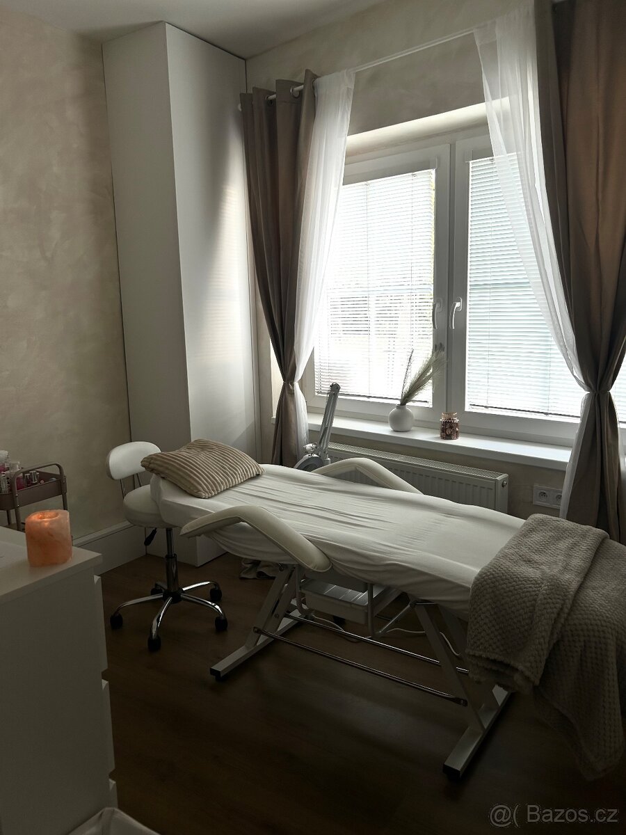 Podnájem pro nehtařku - 2