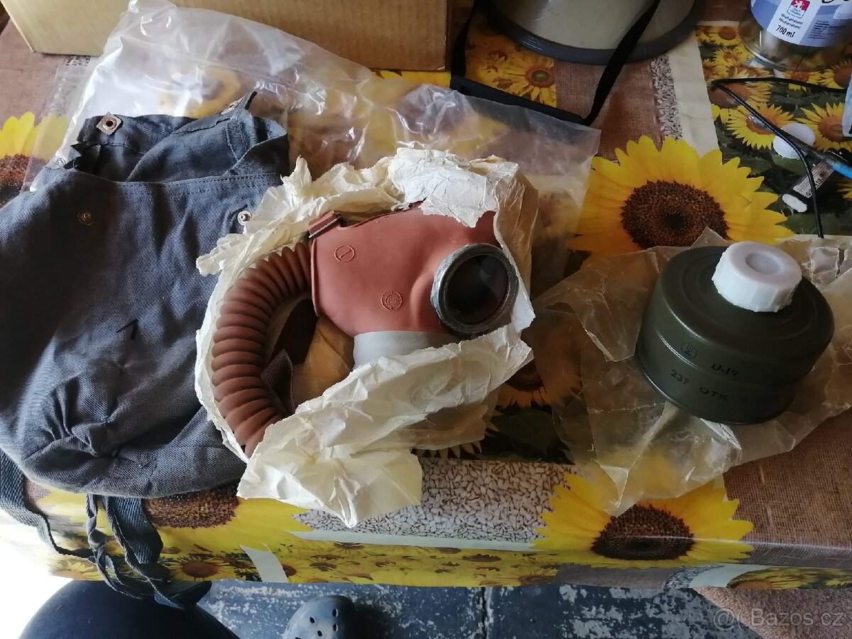 Ochranná plynová maska CM-3 a DM-1 - 2