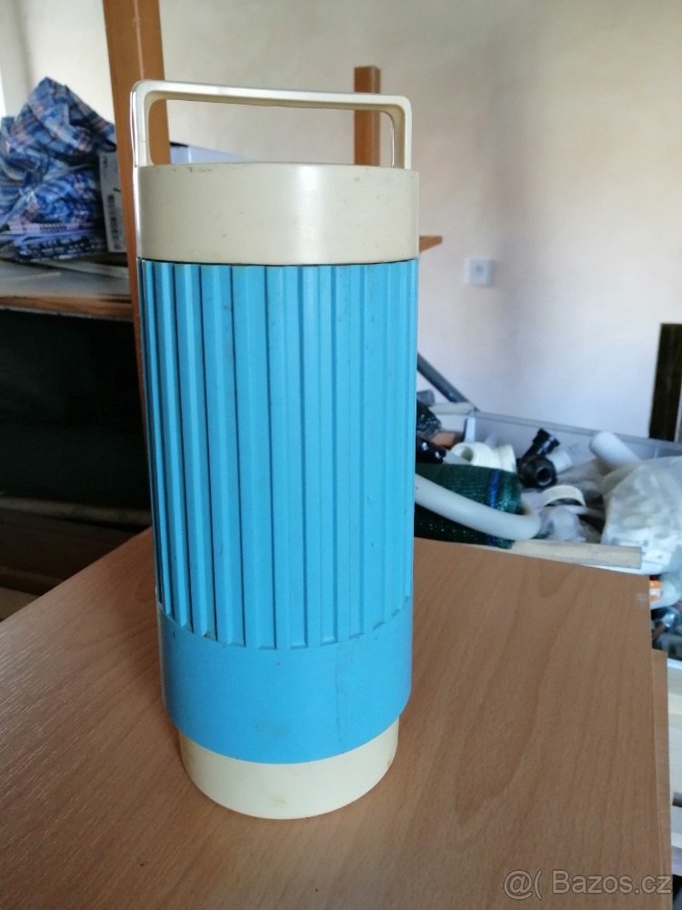 Věci do kuchyně., taška na kolečkách... - 2