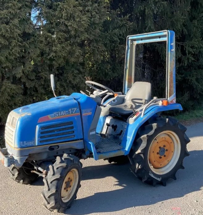 TRAKTOR Iseki 4x4 - 2