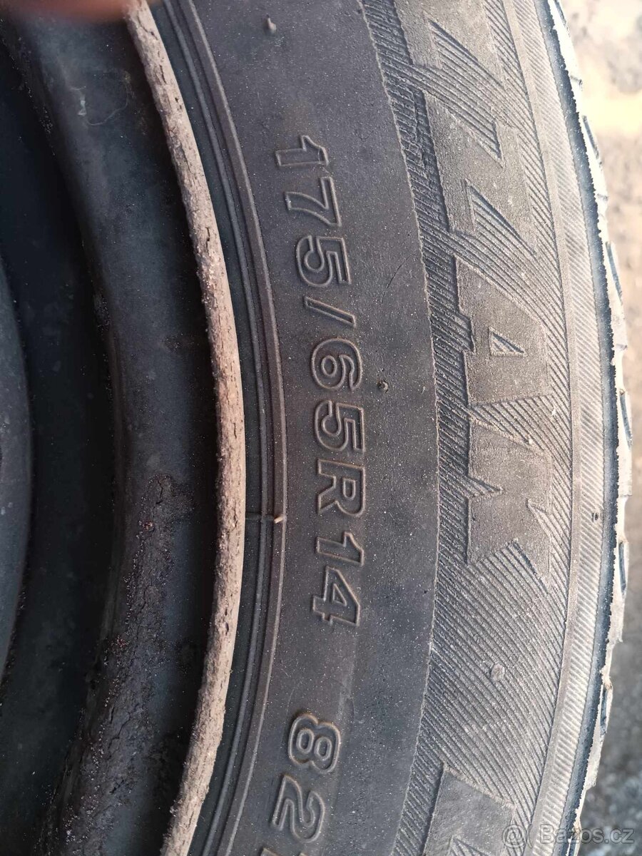 Prodám sadu kol 175/65 R14 zimní - 2