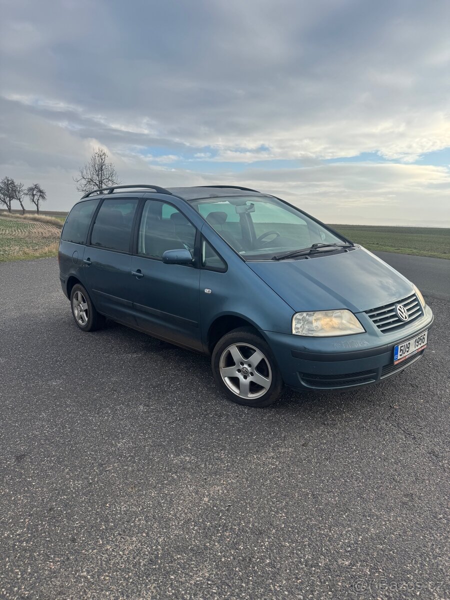 Volkswagen Sharan 1.9TDI (nová STK) - 2