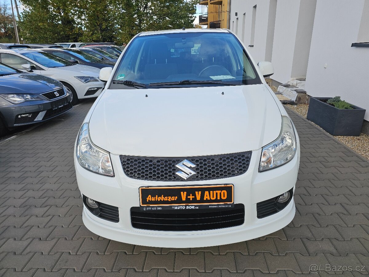 SX4 1,6i 79KW Sport AUT. KLIMA, 2 X ALU, VYHŘ.SED STK - 2