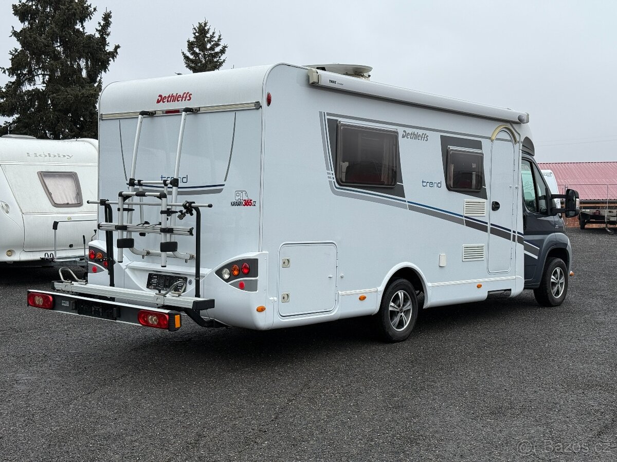 Obytná auta - Dethleffs Trend, královská postel, markýza - 2