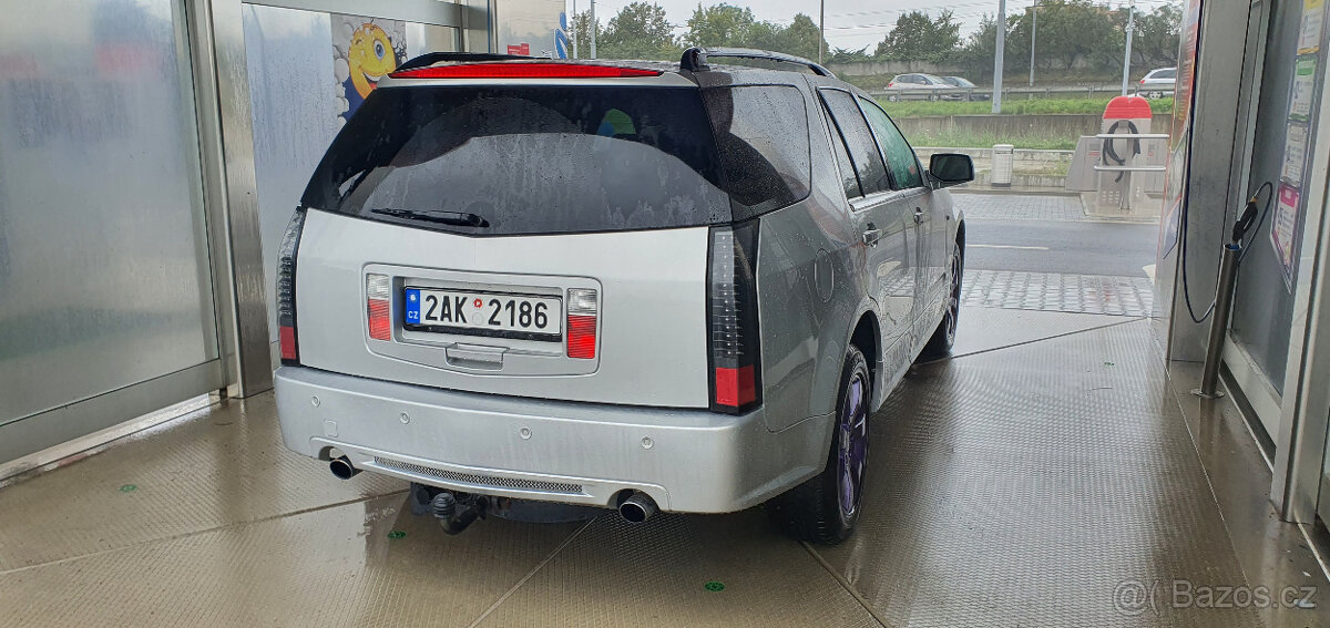 Sportovní nárazníky Cadillac SRX - 2