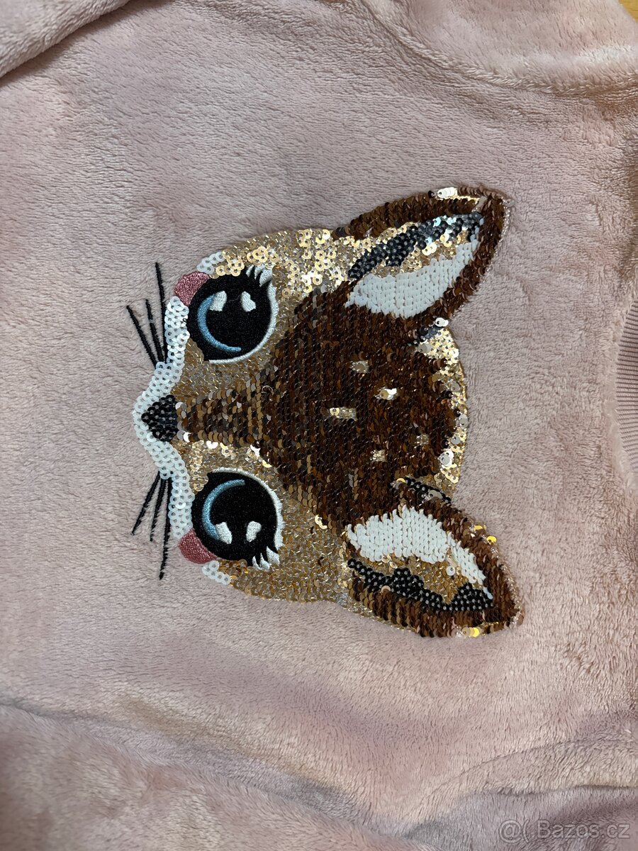 Krásná měkkoučká mikinka - 2