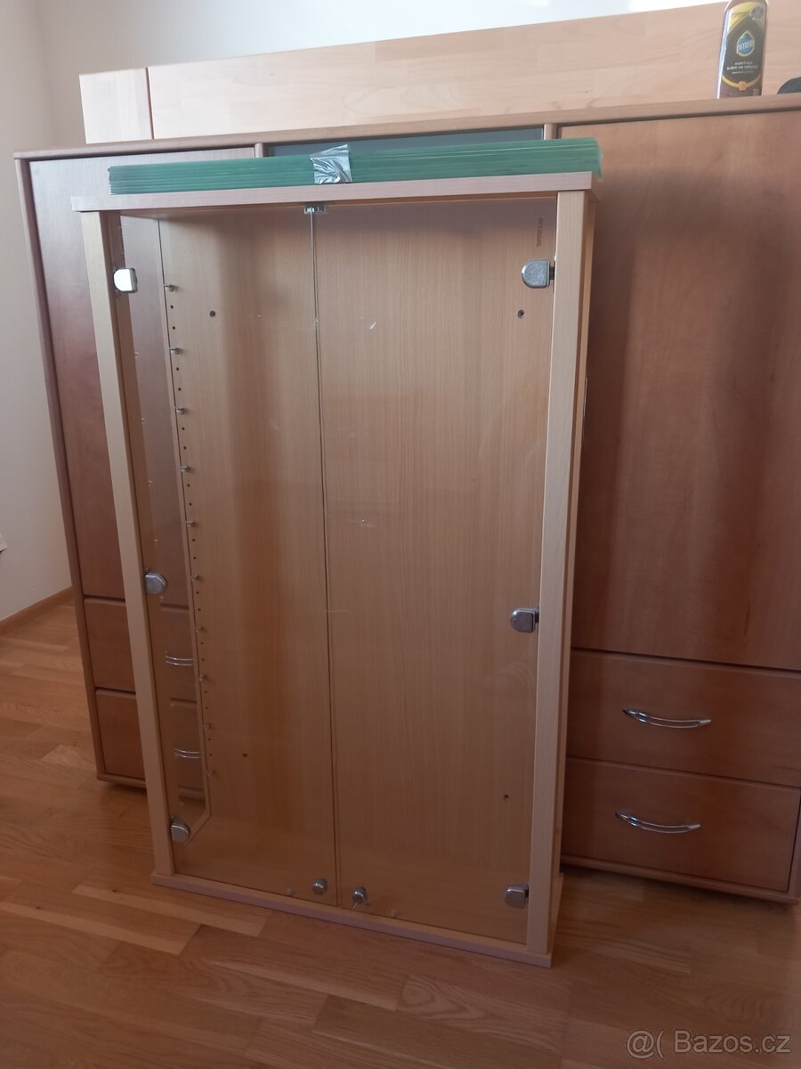 sběratelká skříňka - 2