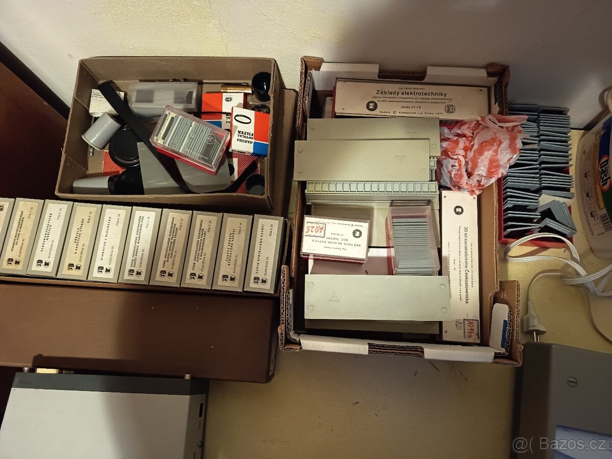 Garážový výprodej - 2