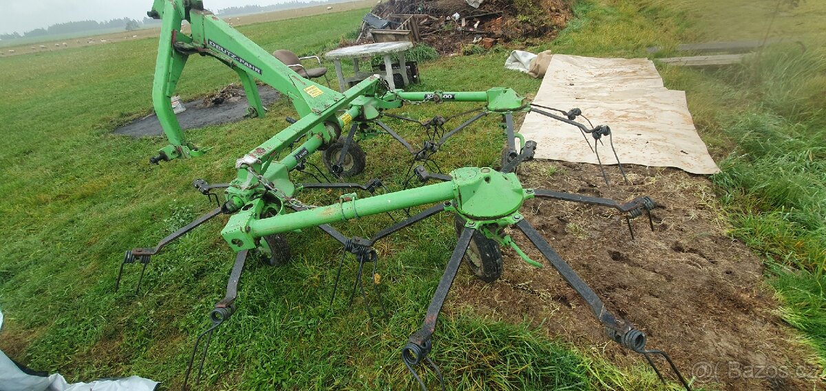 Obraceč sena Deutz fahr - 2