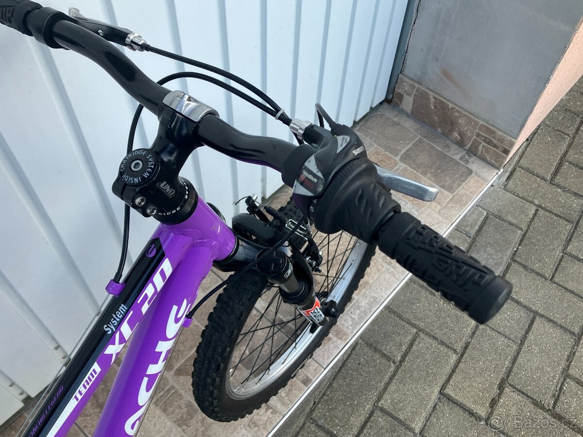 DĚTSKÉ KOLO 20 - 2