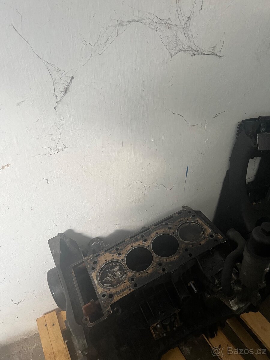 Prodam motor mercedes - 2