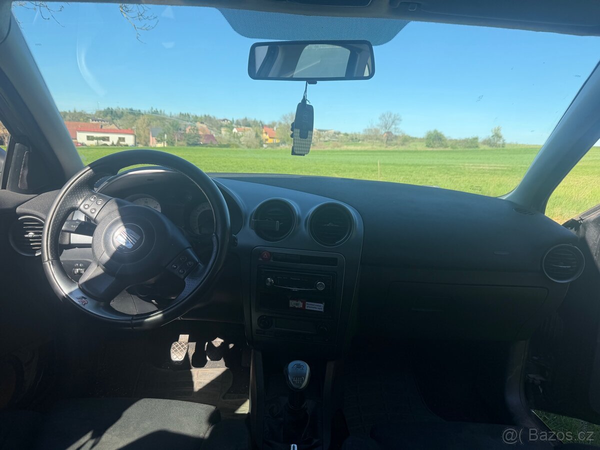 Seat Ibiza - 2