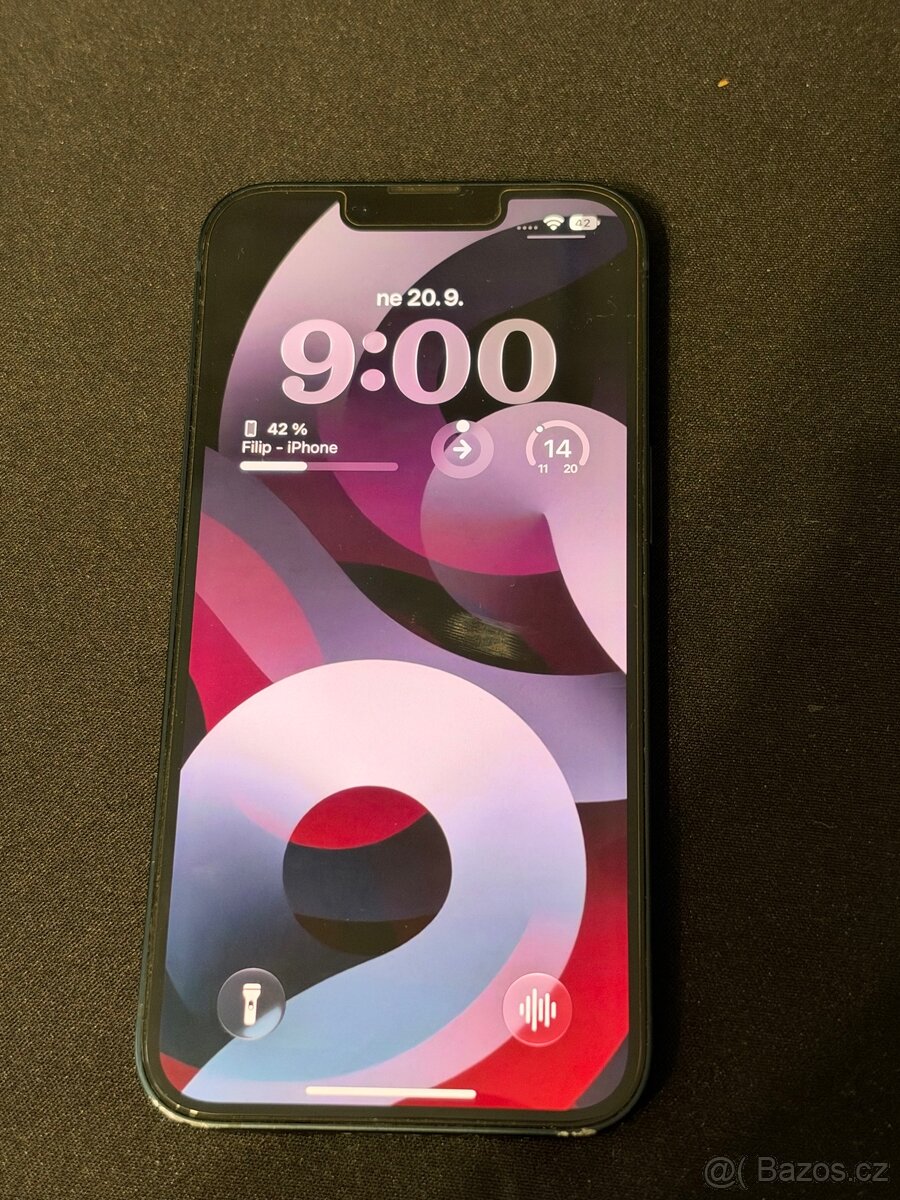 Apple iPhone 13 128GB - 2