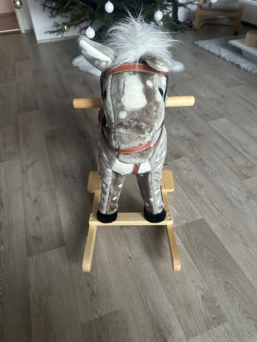 Houpaci konik s melodii 63cm - 2