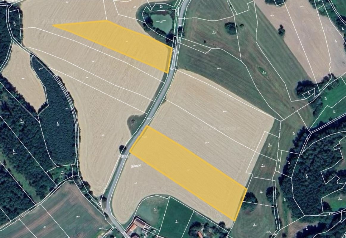 Prodej podílu 3/8 pole 11 585 m², Hrazany - 2