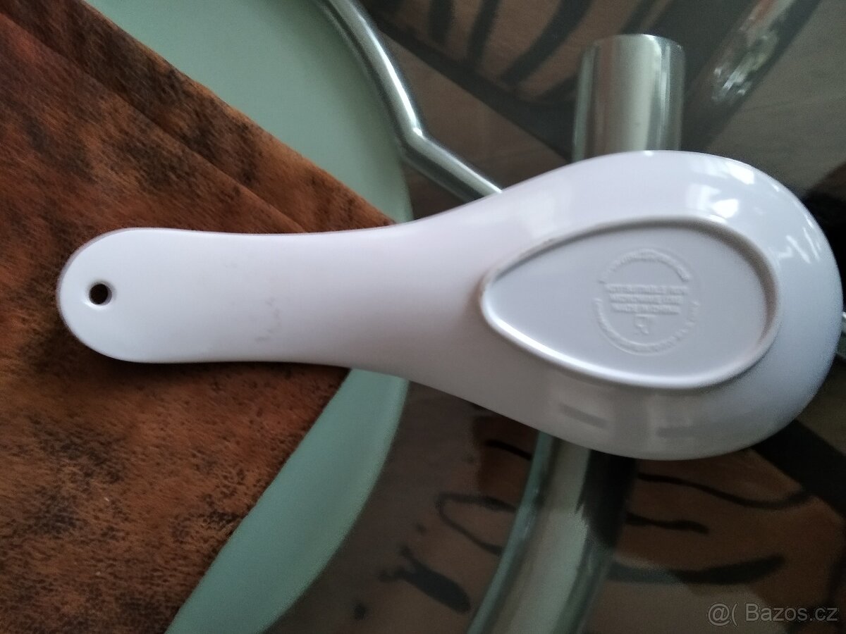 Velká jemně dekorovaná lžíce - čínský porcelán. - 2