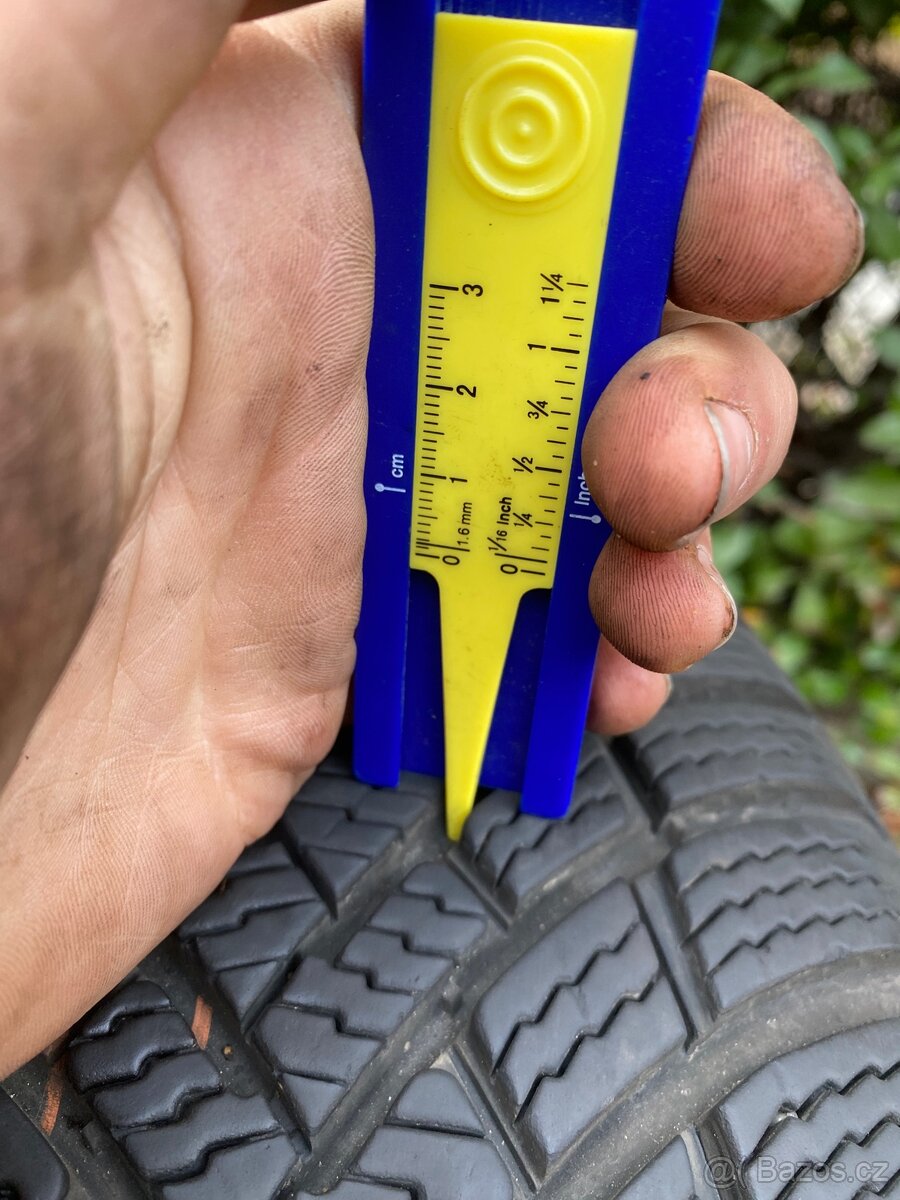 205/55 R16 96H Barum nová 8mm dot4924 - 2