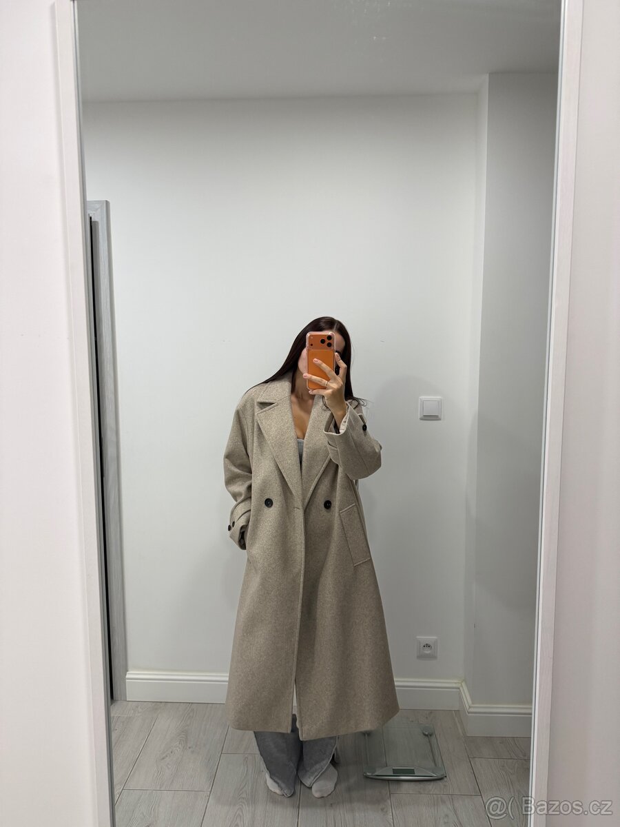 Béžový dámský kabát – dlouhý, elegantní - 2