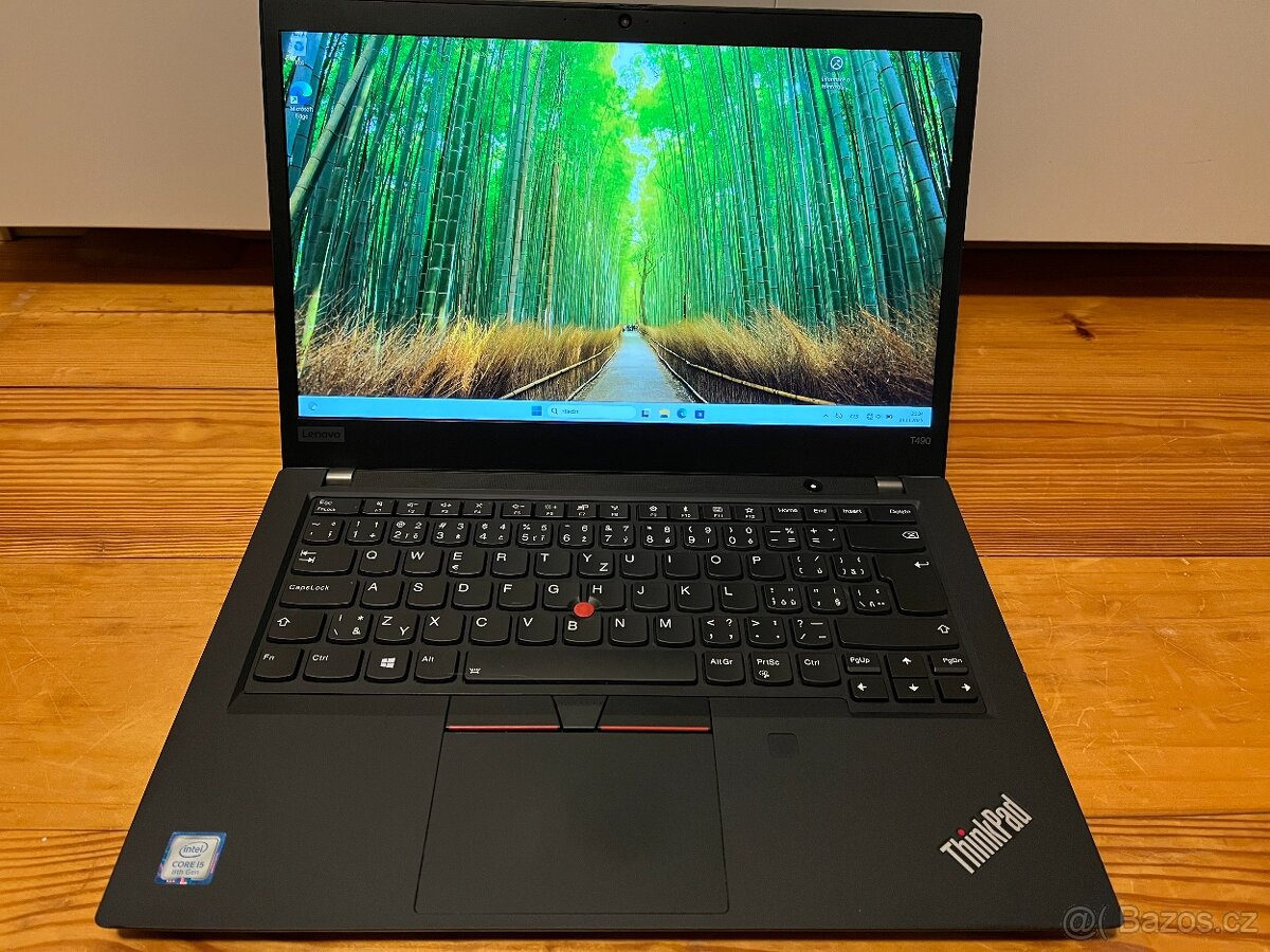 Lenovo ThinkPad T490 - 2