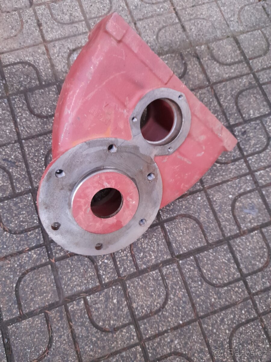 Nový portál na Zetor UŘI od řady 6211 - 2