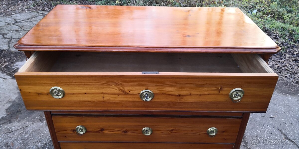 Starožitná celomas. šuplíková uzamykatelná komoda - 2