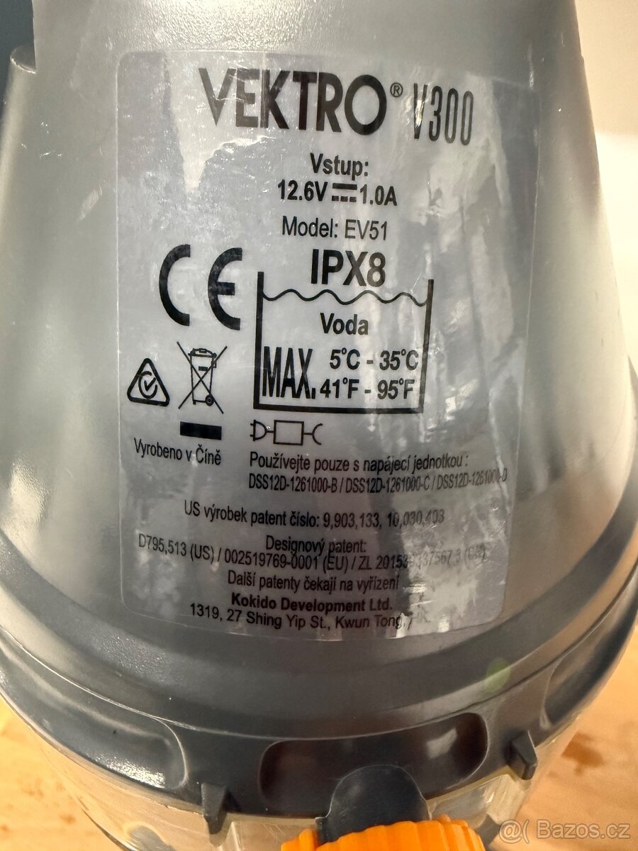 Ruční vysavač na vířivku / bazén - 2