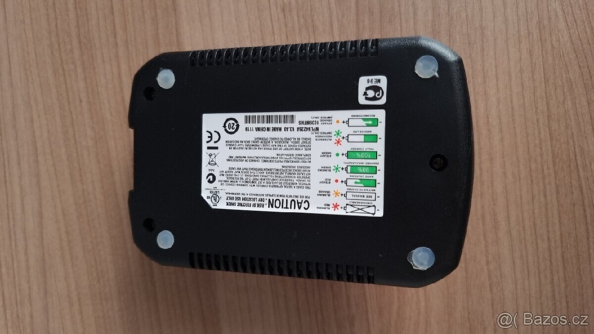 Nabíječka Motorola DP3400, DP3600, DP 4800 - 2