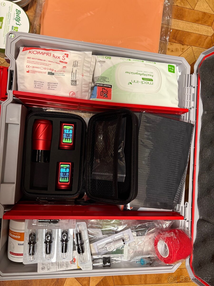 Prodám vybavení na tetování - 2