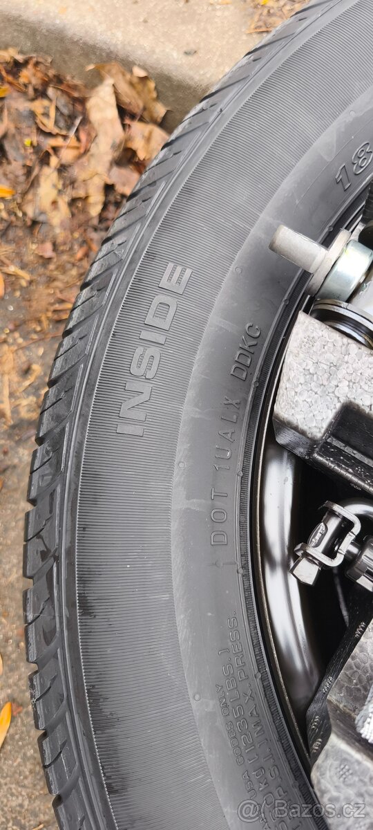 Rezervní kolo + sada do rezervy - 2