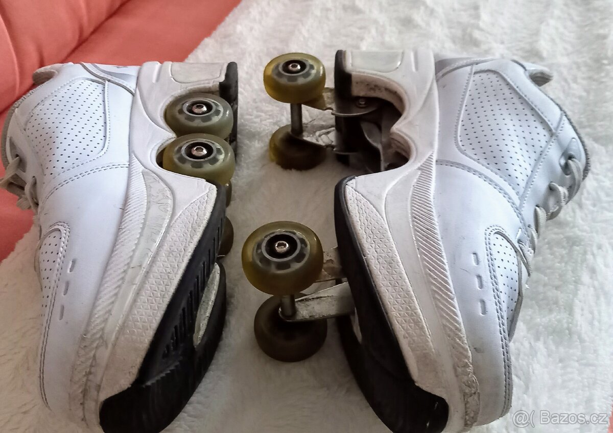 kožené kolečkové brusle, vel.38 - 2