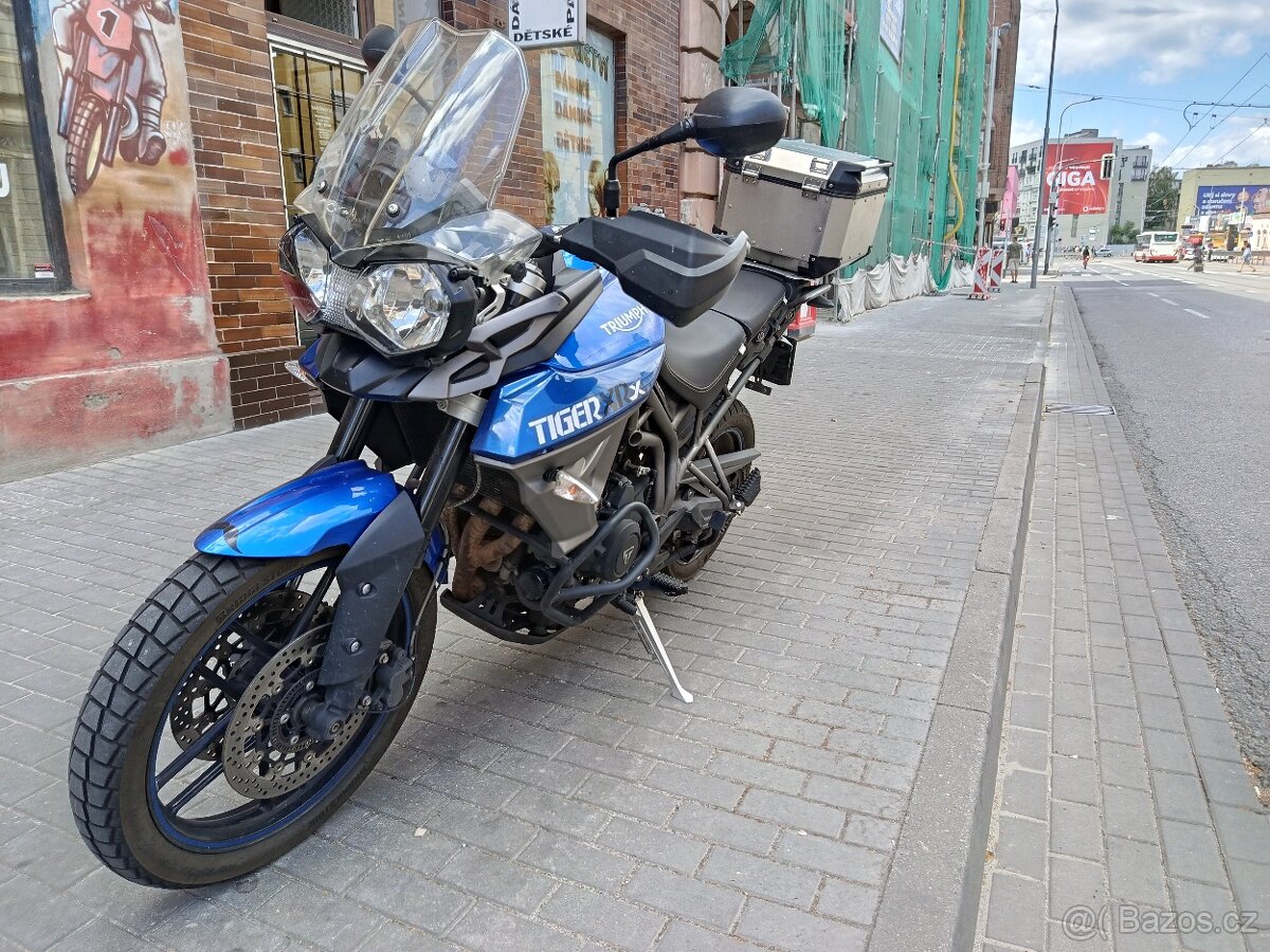 Triuph Tiger 800 XRX - 2