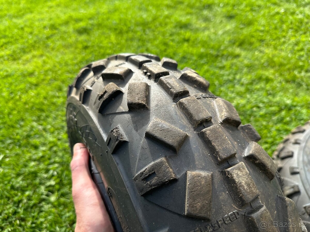 Prodám přední kola Yamaha - 2