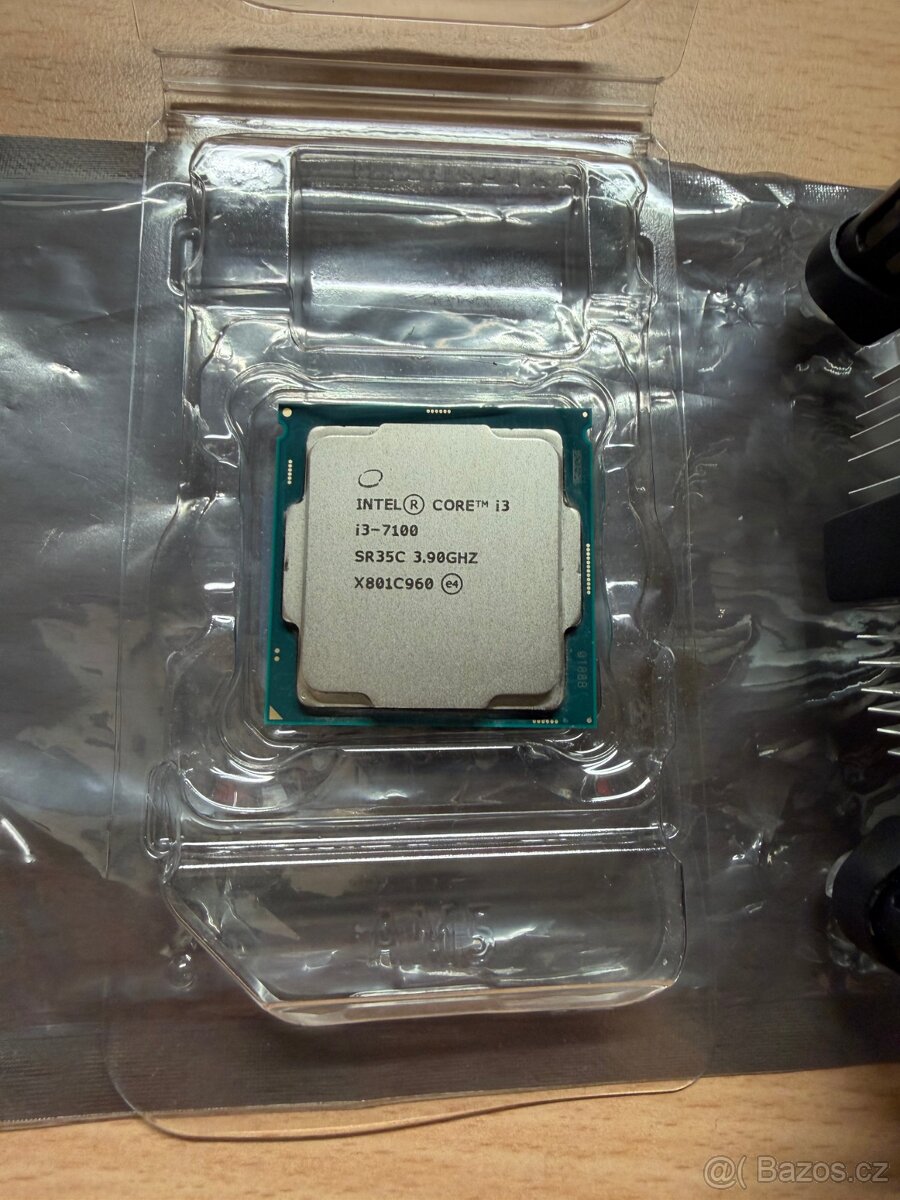 Intel Core i3-7100 2C/4T - 2