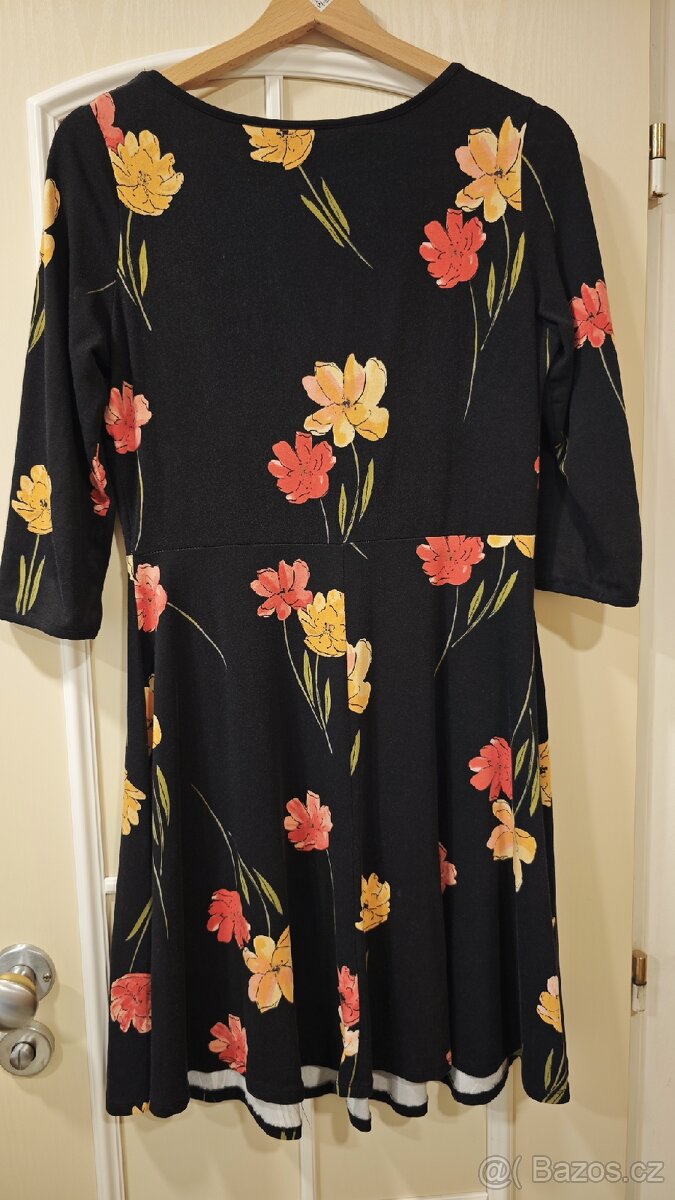 Šaty Dorothy Perkins, vel. 40 - 2