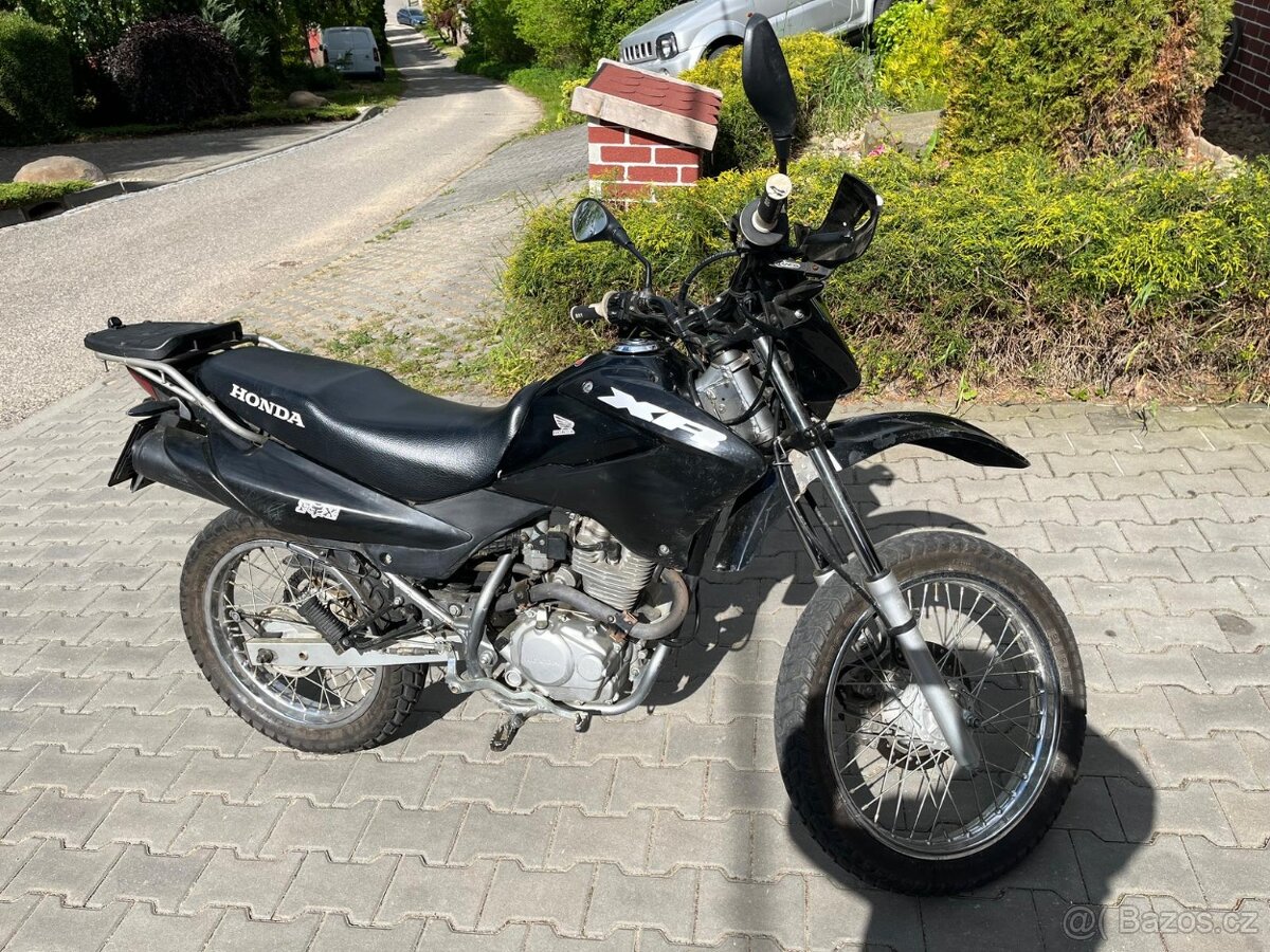Prodám motorku HONDA XR 125 L