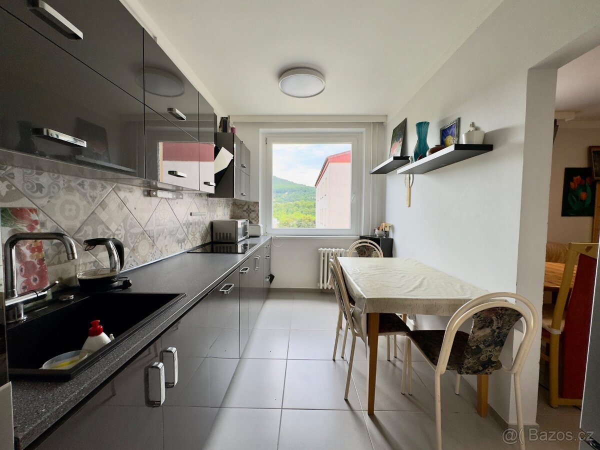 Prodej bytu 4+1 83 m², Teplice - Prosetice - Pod školou - 2