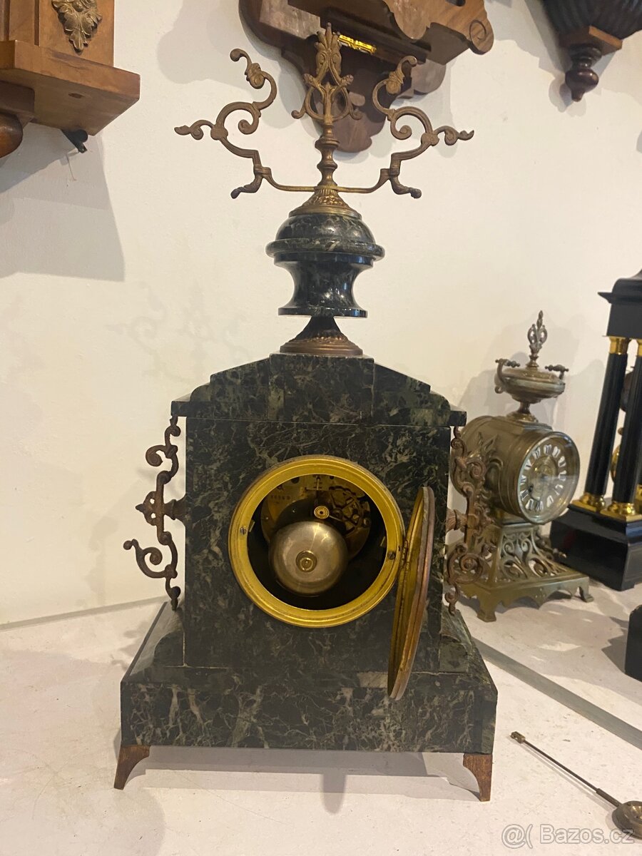 Prodám staré krbové hodiny. - 2