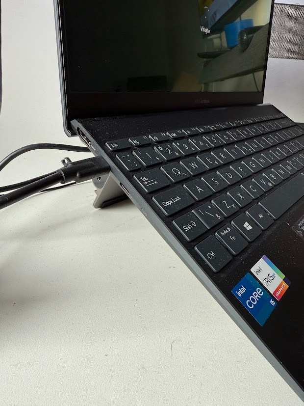 Asus Zenbook 13, Core i5, 512GB SSD, Win11, záruka - 2