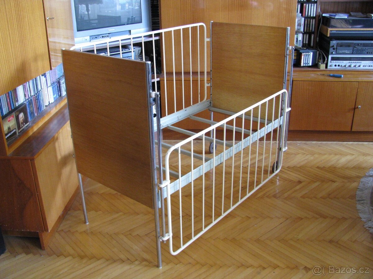 Dětská postýlka - 2