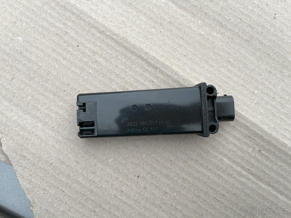 Řídicí modul monitorování tlaku v pneumatikách Porsche - 2