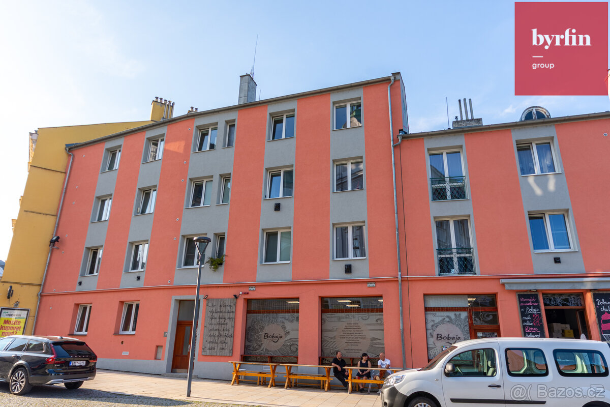 Prodej bytu 2+kk, 47 m², centrum Opavy – náměstí Osvoboditel - 2