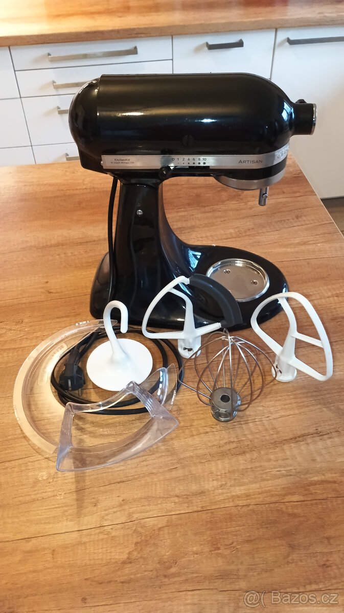 robot Kitchenaid Artisan - 2