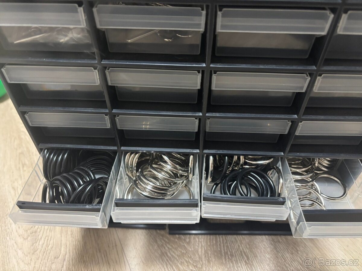 Mix doplňků pro výrobu obojků/vodítek - 2