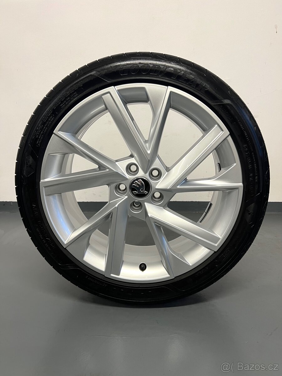 ☀️ Letní alu kola Vega, Škoda Kamiq, 5x100 r18 - 2