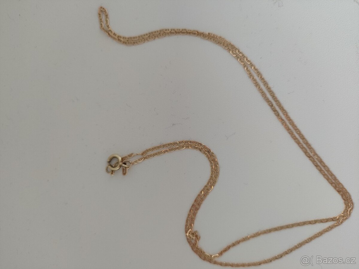 Zlatý řetízek - 2